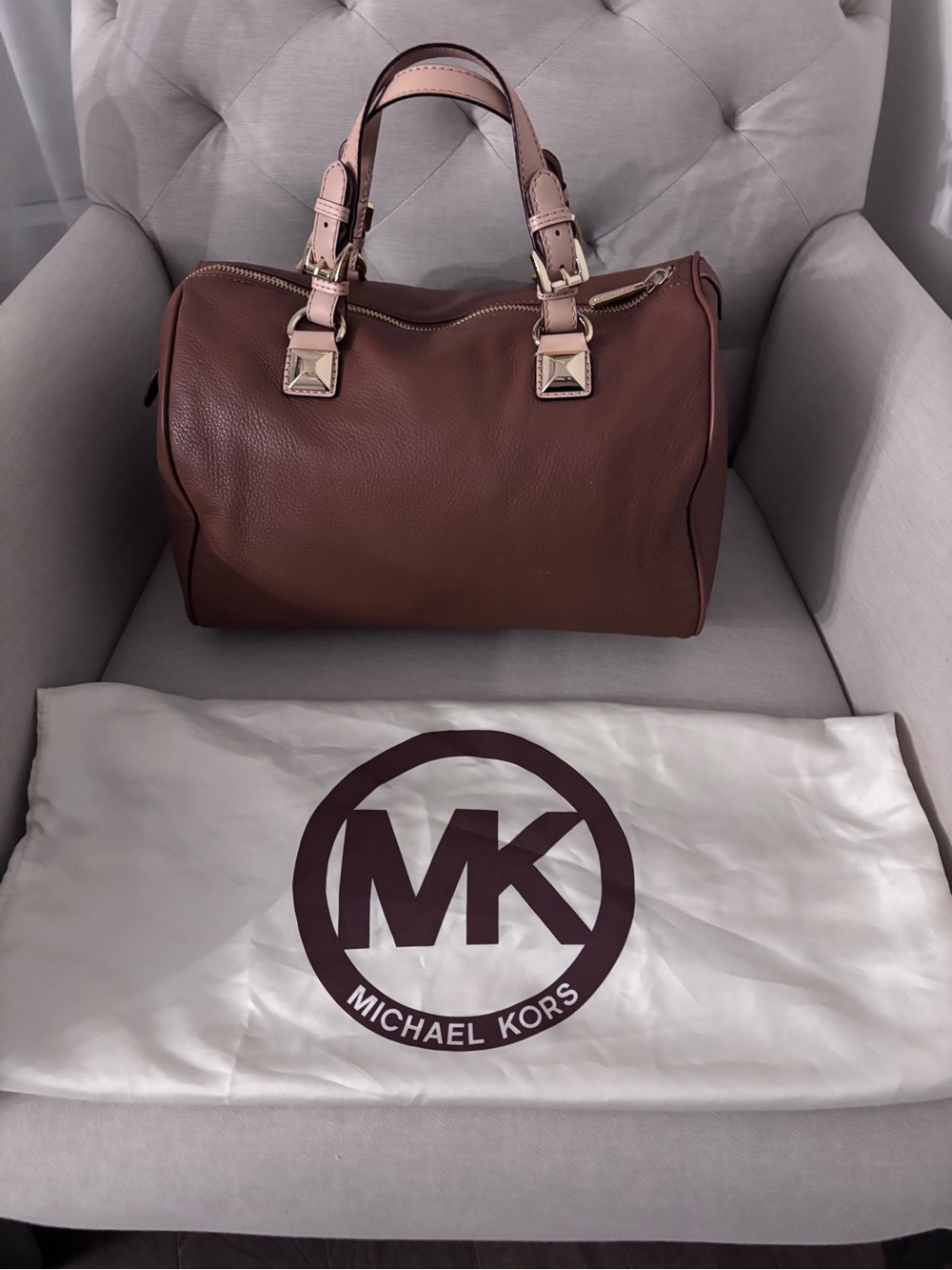 Michael Kors Greyson Medium Pebbled Leather Duffel Bag